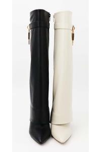 G pointy heel boot